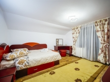 Casa Valeria Voronet - accommodation in  Gura Humorului, Voronet, Bucovina (12)
