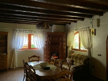 Casa Ella - accommodation in  Moldova (21)