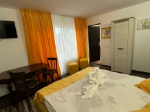 Pensiunea Eisenau - accommodation in  Gura Humorului, Bucovina (12)