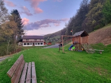 Poienita Motilor - cazare Arieseni (24)