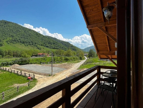 Casa Favorit - cazare Tara Hategului (Activitati si imprejurimi) Casa Favorit - cazare Tara Hategului (Activitati si imprejurimi)