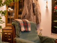 Casa cu cerdac - accommodation in  Fagaras and nearby, Muscelului Country (05)