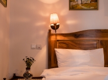 Casa cu cerdac - accommodation in  Fagaras and nearby, Muscelului Country (33)