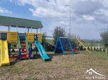 Pensiunea Intre Prieteni - alloggio in  Vallata di Brasov (37)