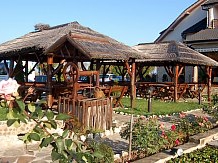 PENSIUNE HAN MADARAS - alloggio in  Crisana (18)
