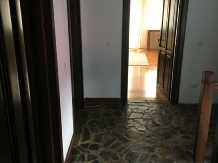 La Conu' Nae - accommodation in  Muntenia (17)