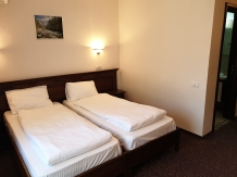 Vila Tisa - accommodation in  North Oltenia (24)